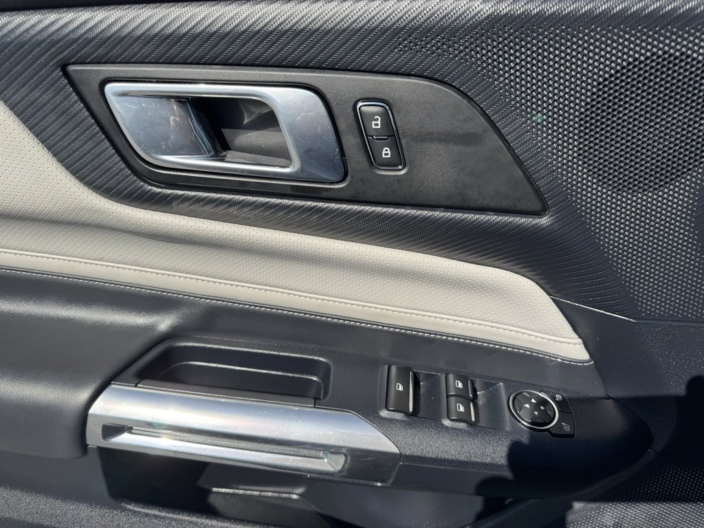 Used 2024 Ford Mustang GT Premium image 24