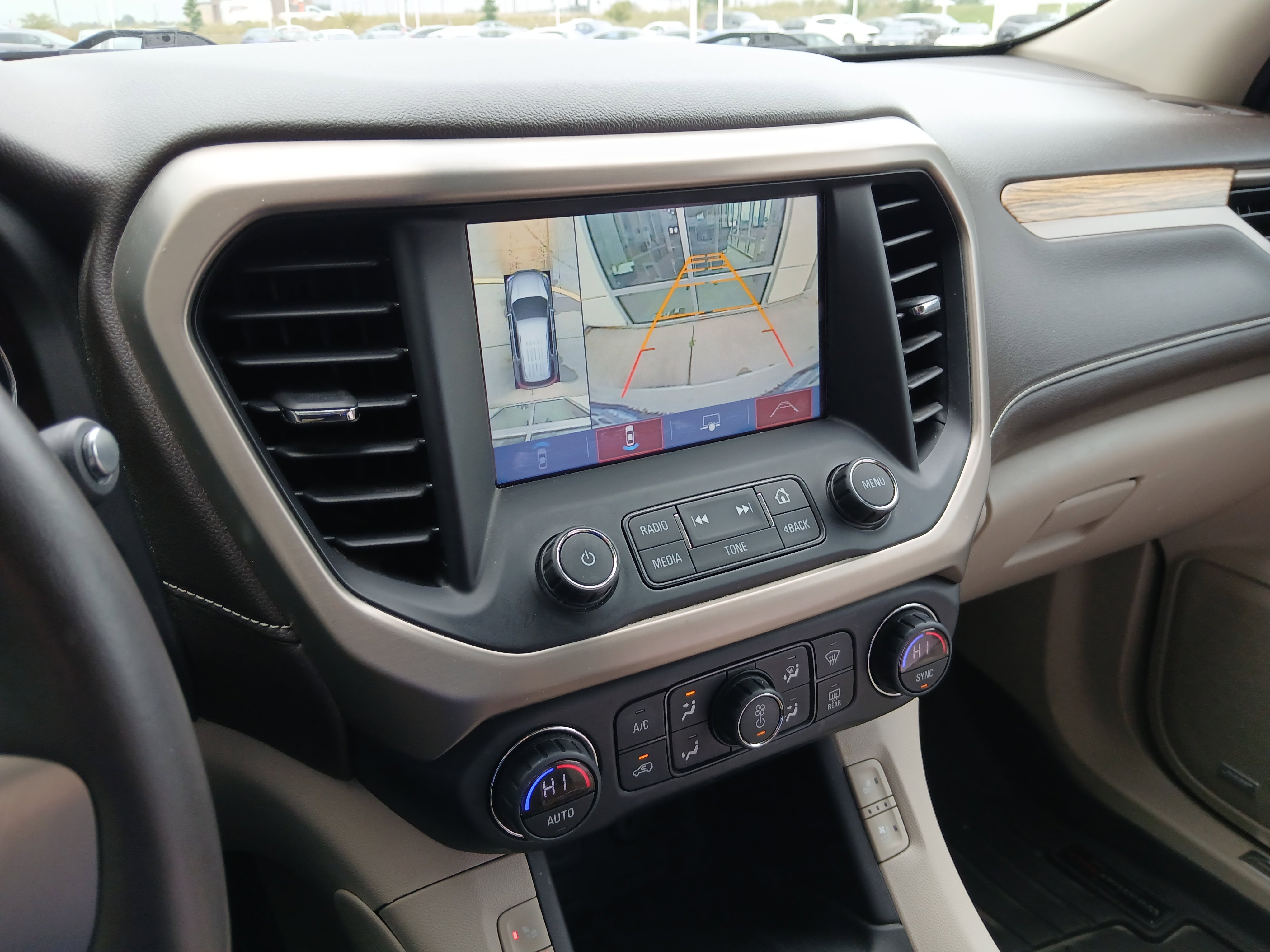 Used 2017 GMC Acadia Denali w/ Technology Package image 12