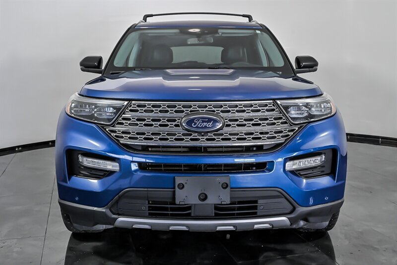 Used 2020 Ford Explorer Limited AWD/4WD image 4