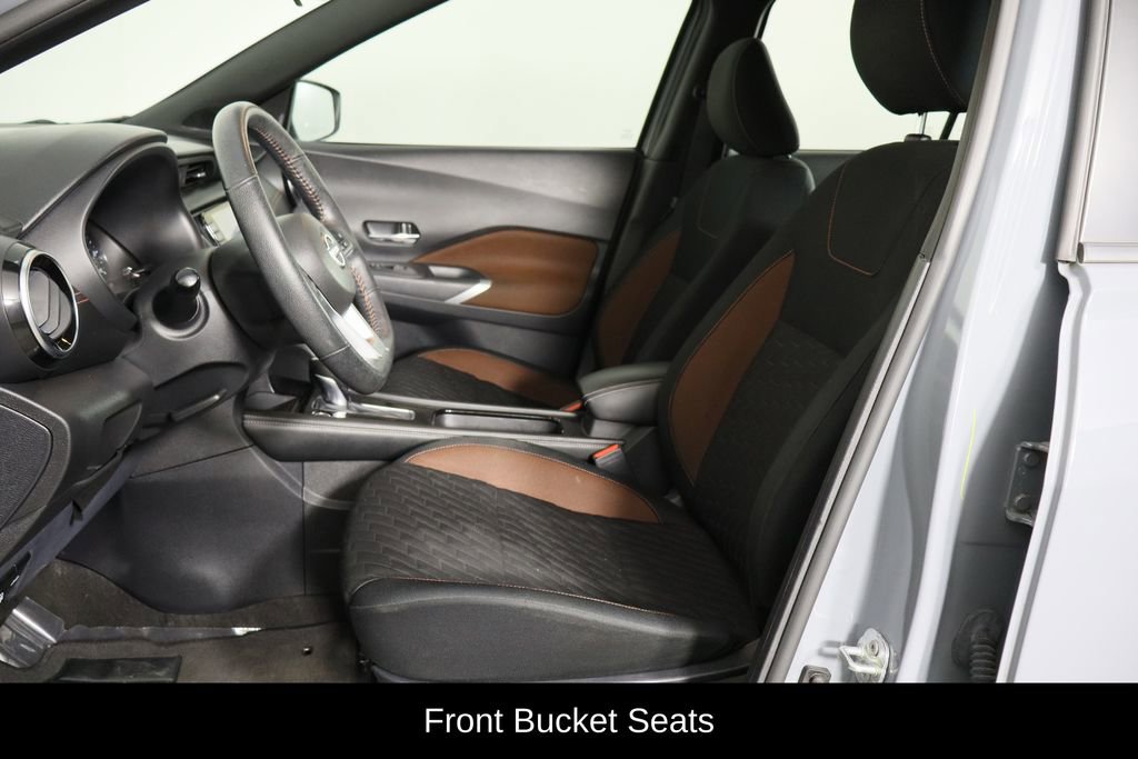 Used 2022 Nissan Kicks SR image 16