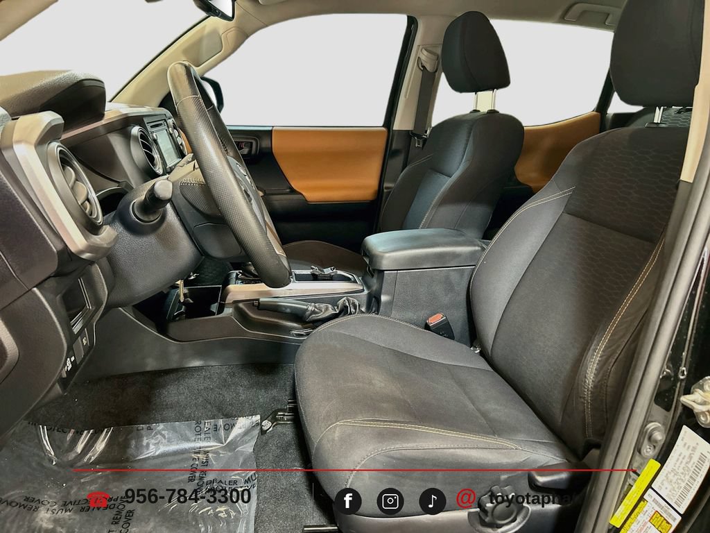 Used 2019 Toyota Tacoma SR5 RWD image 18