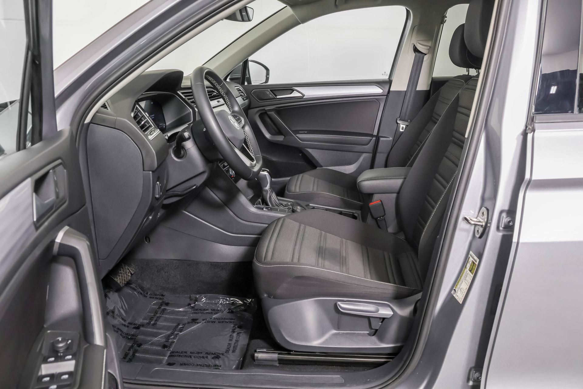 Used 2024 Volkswagen Tiguan S AWD/4WD image 6