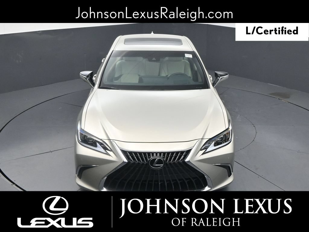 Used 2025 Lexus ES 300h w/ Technology Package FWD image 24