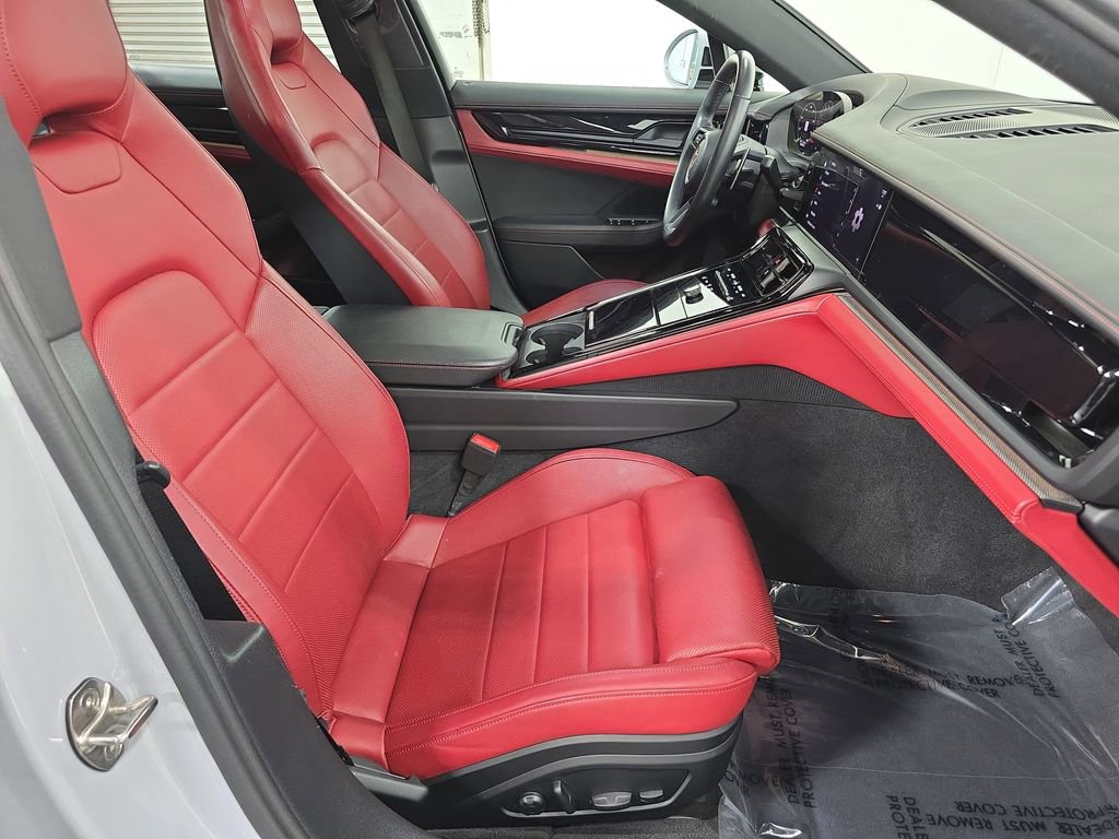 Certified 2024 Porsche Panamera image 27