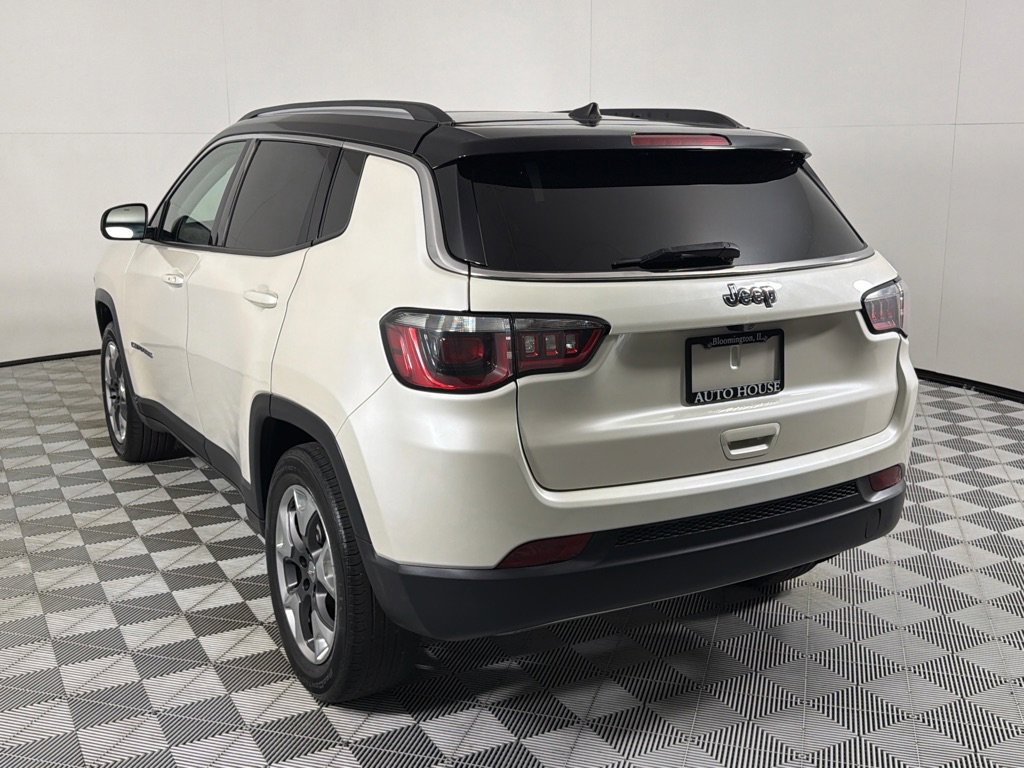 Used 2017 Jeep Compass Limited w/ Navigation Group AWD/4WD image 7