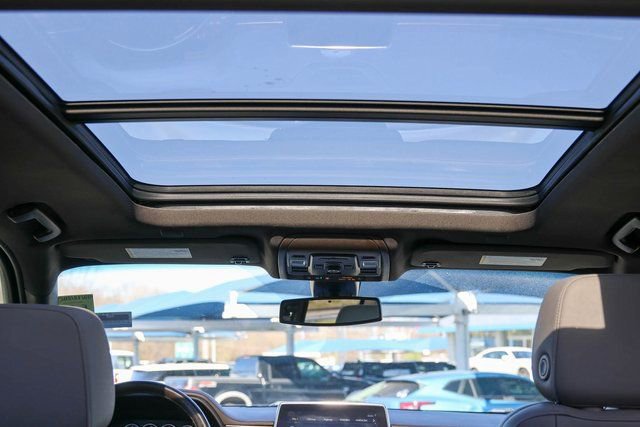 Used 2021 Chevrolet Tahoe Z71 w/ Luxury Package image 11