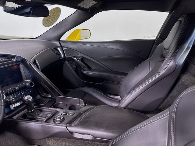 Used 2015 Chevrolet Corvette Z06 w/ 3LZ Preferred Equipment Group RWD image 24