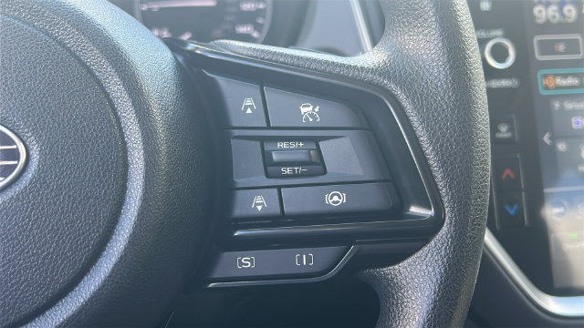Certified 2024 Subaru Crosstrek 2.0i Premium AWD/4WD image 32