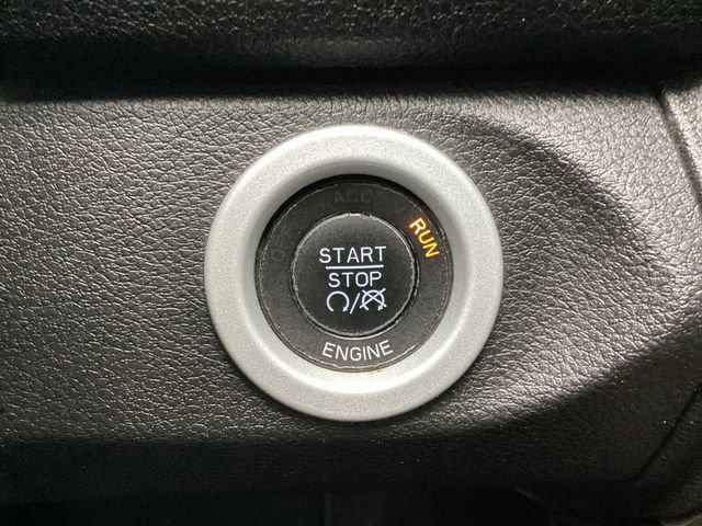 Used 2013 RAM 3500 Laramie w/ Convenience Group AWD/4WD image 18
