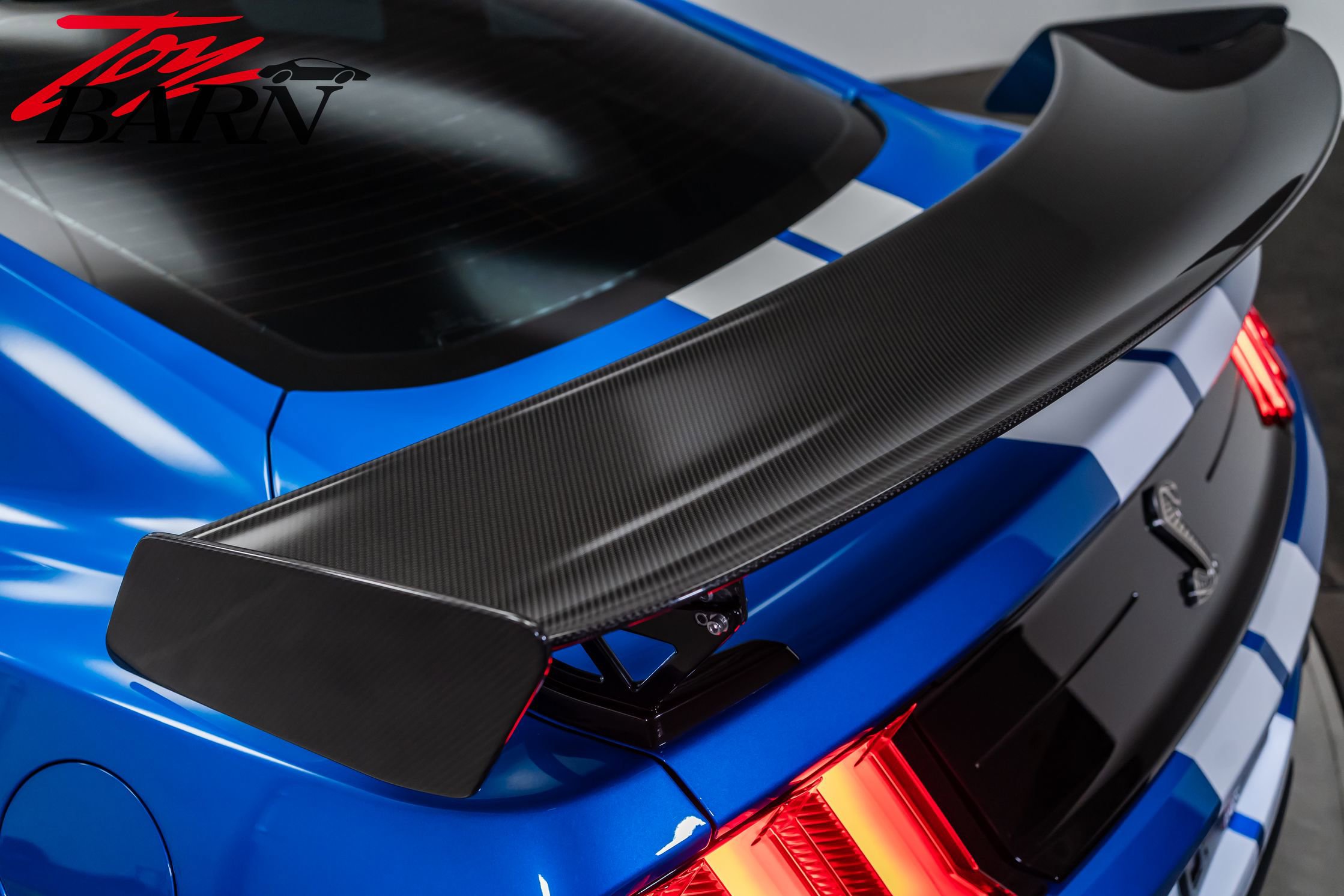 Used 2020 Ford Mustang Shelby GT500 w/ Carbon Fiber Track Pack image 15