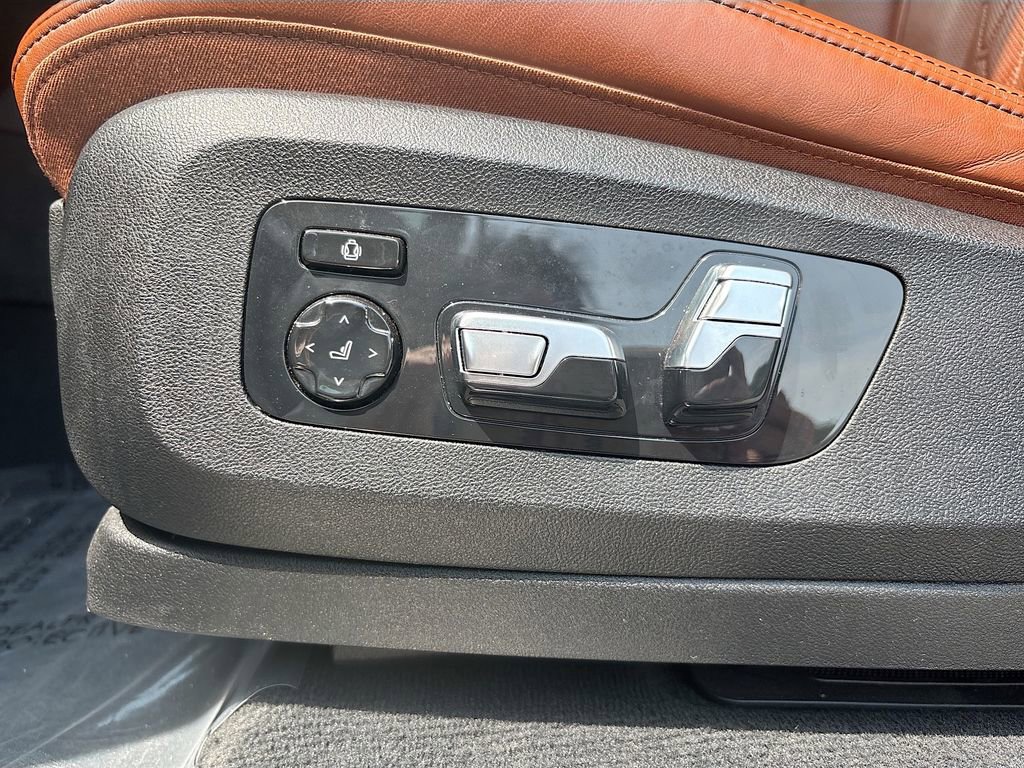 Used 2023 BMW X7 xDrive40i w/ Executive Package AWD/4WD image 53