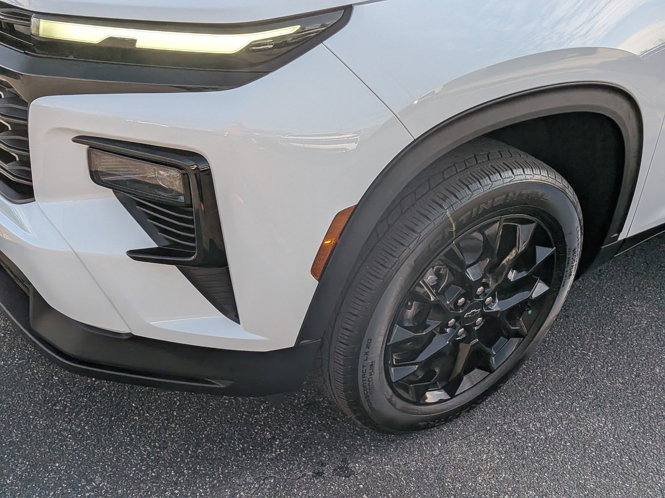 New 2026 Chevrolet Traverse LT w/ Midnight/Sport Edition FWD image 10