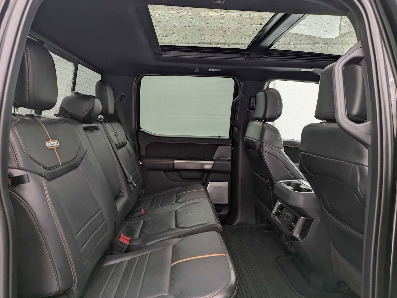 Used 2023 Ford F350 Platinum w/ Tremor Off-Road Package AWD/4WD image 23