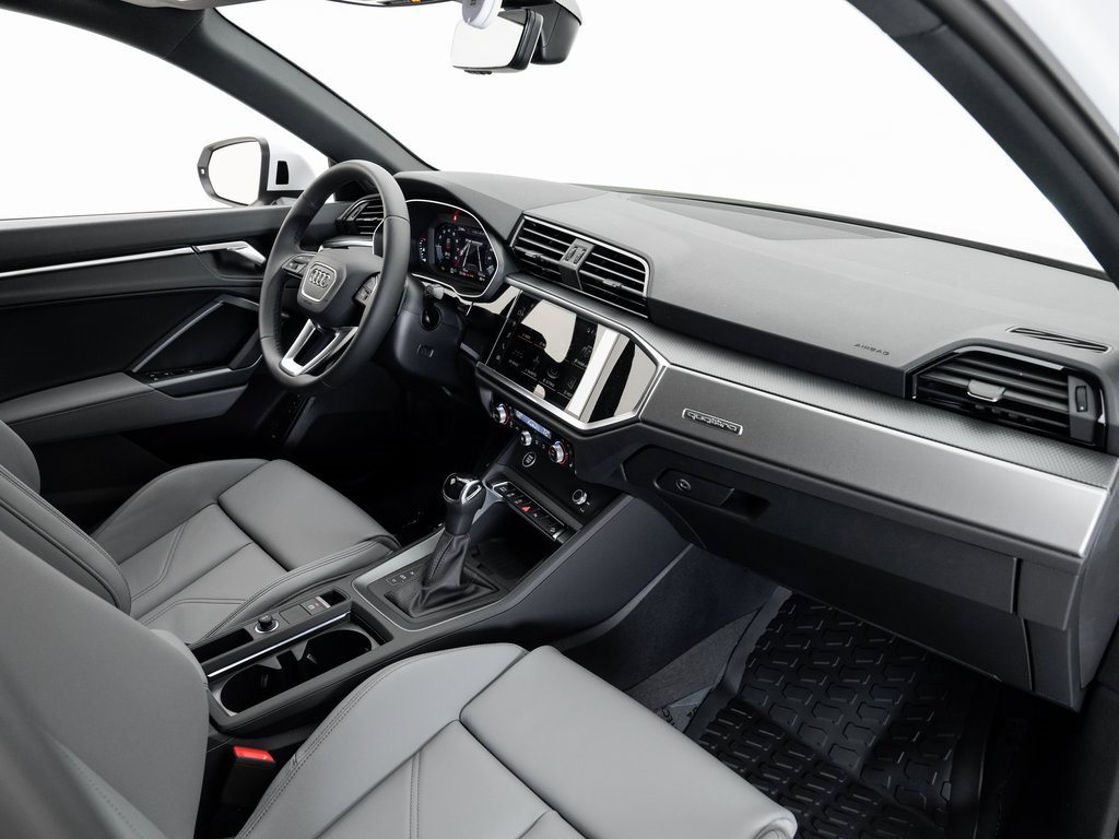 New 2025 Audi Q3 2.0T Premium image 20
