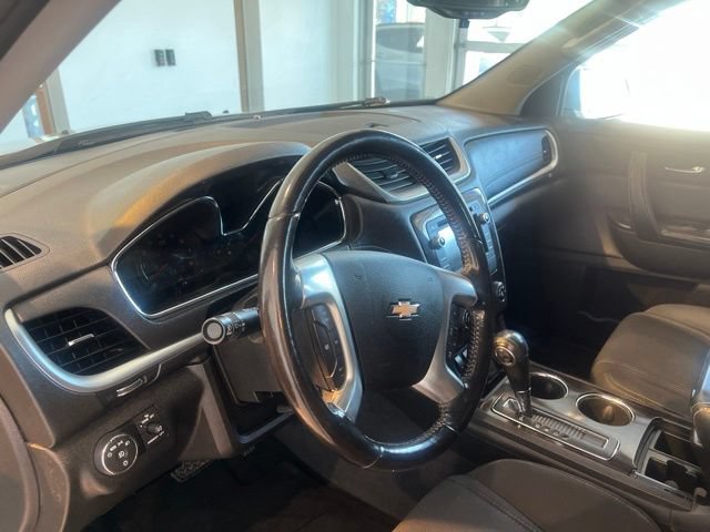 Used 2015 Chevrolet Traverse LT AWD/4WD image 13