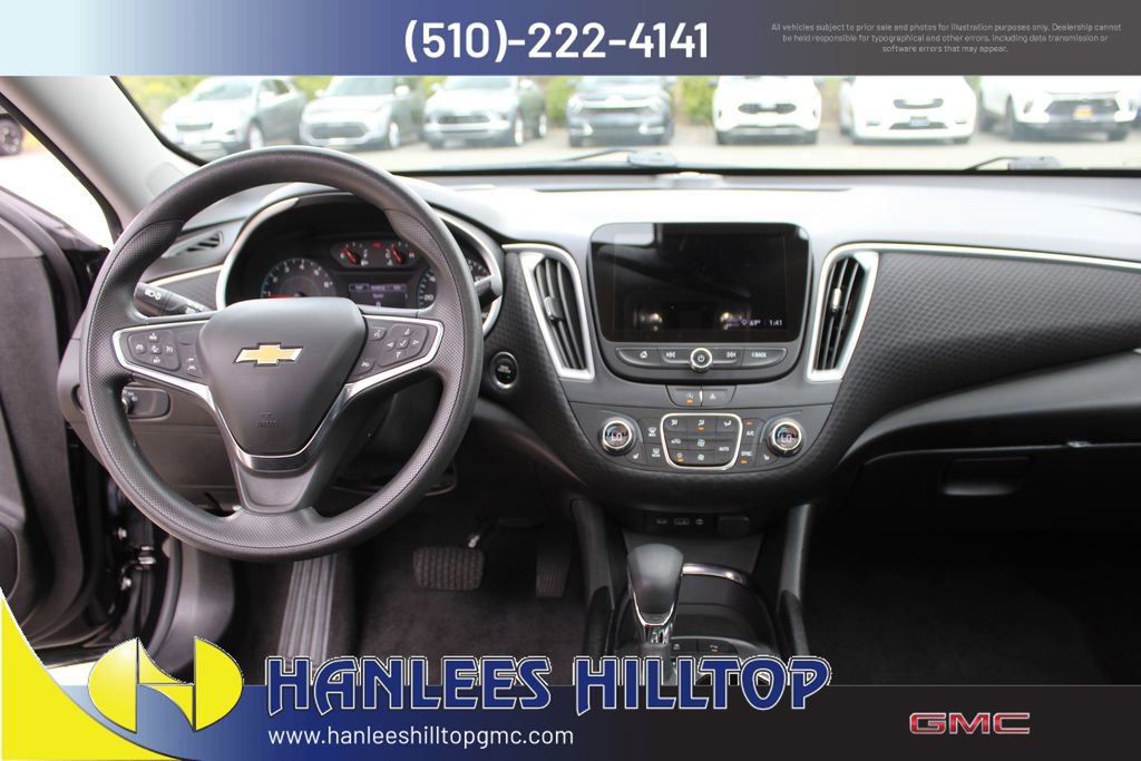 Used 2024 Chevrolet Malibu LT FWD image 17