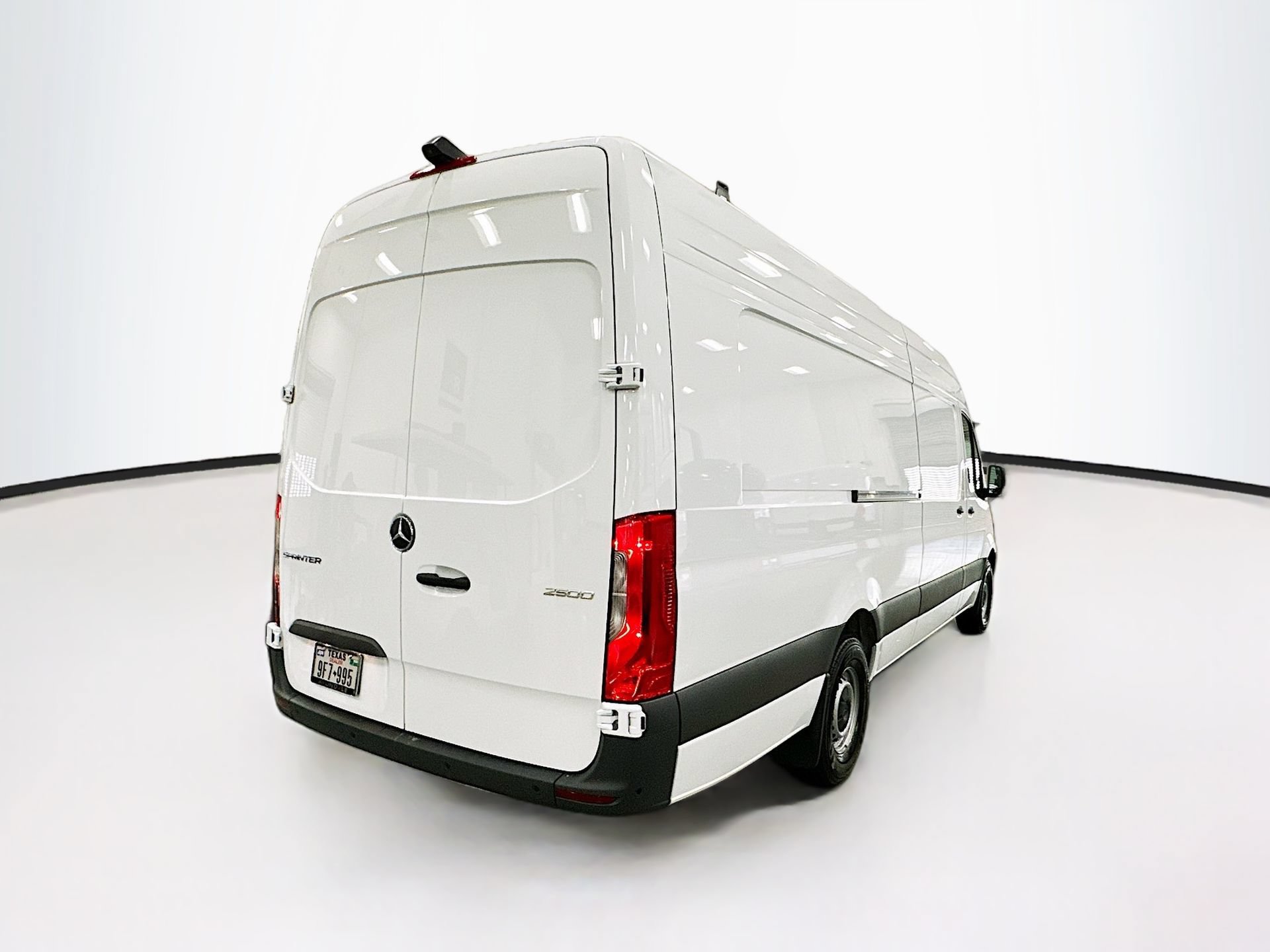 Used 2026 Mercedes-Benz Sprinter 2500 image 7