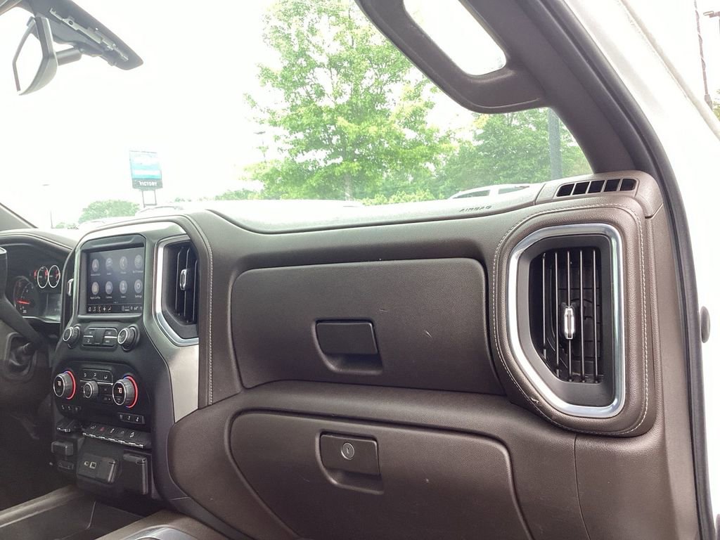 Used 2021 Chevrolet Silverado 2500 LTZ w/ LTZ Convenience Package AWD/4WD image 16