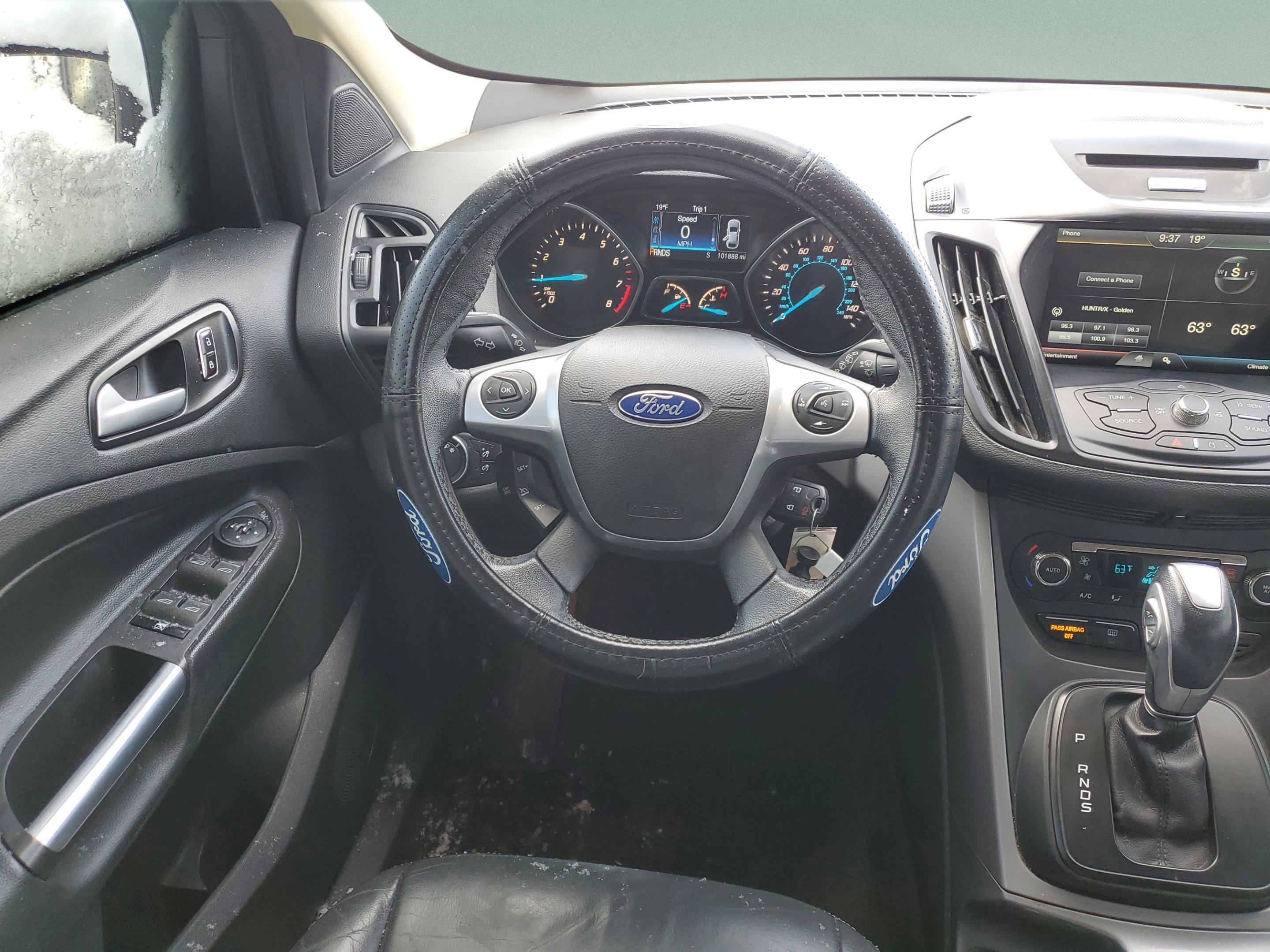 Used 2015 Ford Escape SE w/ Equipment Group 201A image 13