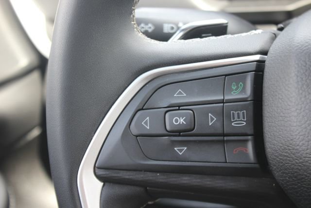 Used 2023 Jeep Grand Cherokee L Laredo AWD/4WD image 14