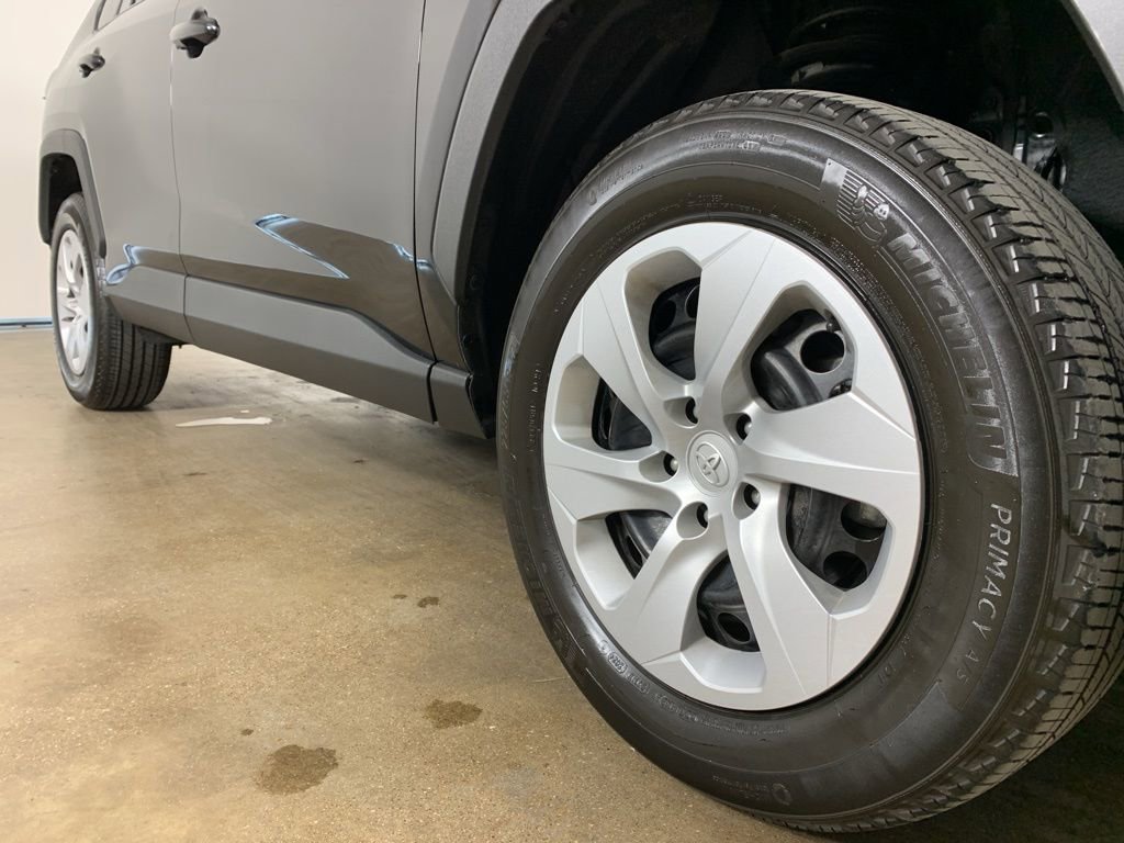 Used 2024 Toyota RAV4 LE image 6