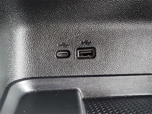 Certified 2024 Chevrolet Traverse LT image 16