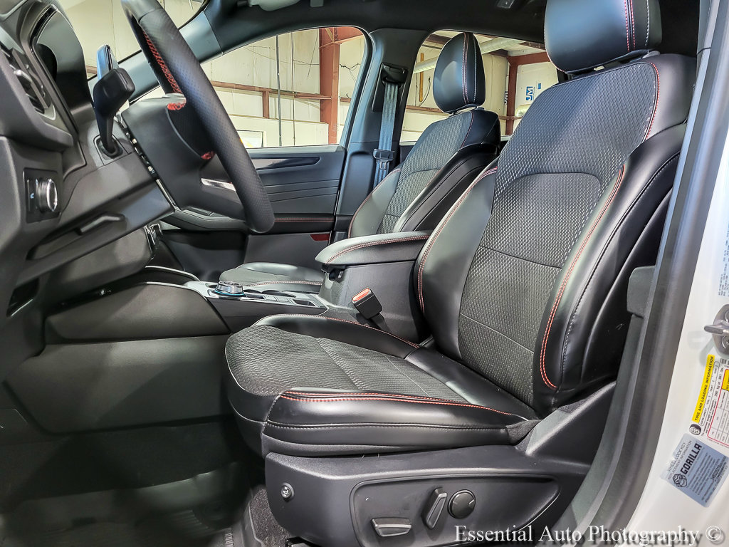 Certified 2024 Ford Escape ST-Line w/ Tech Pack #1 FWD image 11