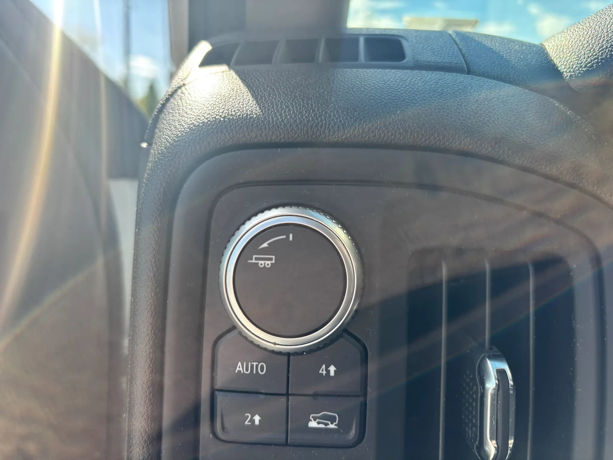 Used 2020 GMC Sierra 1500 4x4 Regular Cab w/ Sierra Value Package image 17