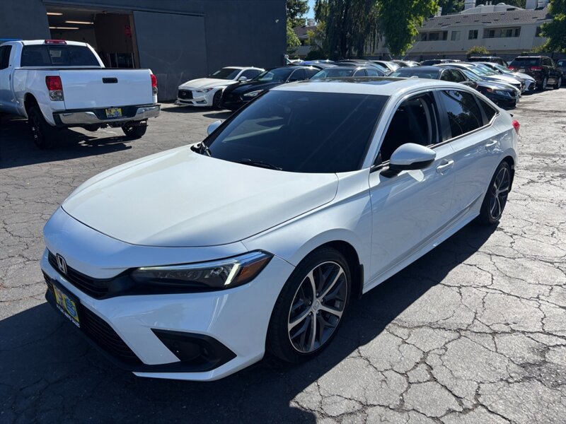 Used 2024 Honda Civic Touring image 9