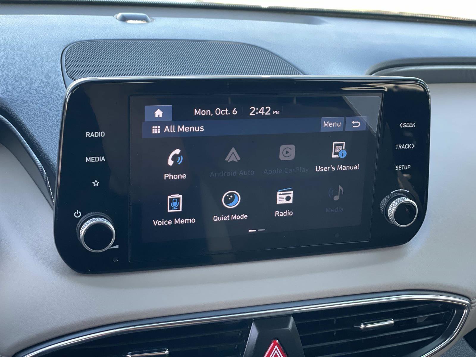 Certified 2023 Hyundai Santa Fe SE image 11