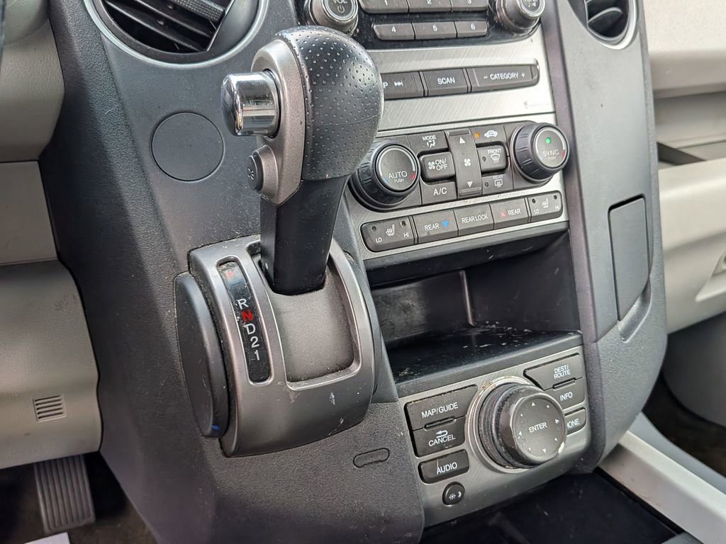 Used 2015 Honda Pilot EX-L image 30