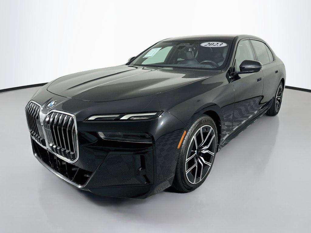 Used 2023 BMW 740i