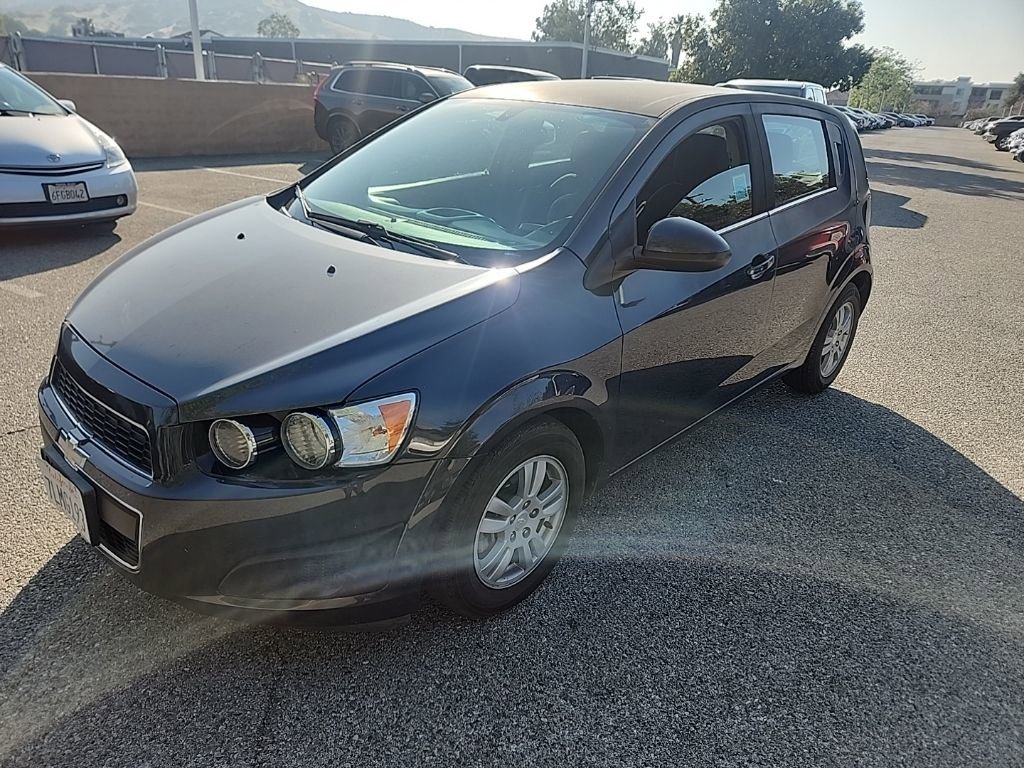 Used 2015 Chevrolet Sonic LT image 1