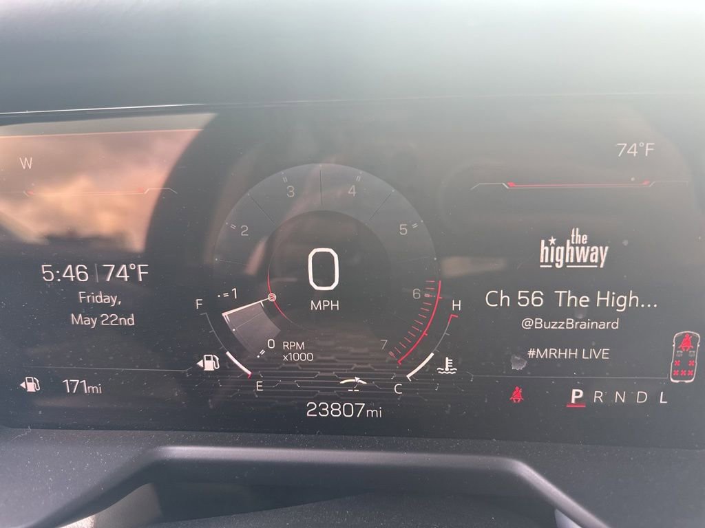 Used 2024 GMC Acadia Denali w/ Super Cruise Package FWD image 11