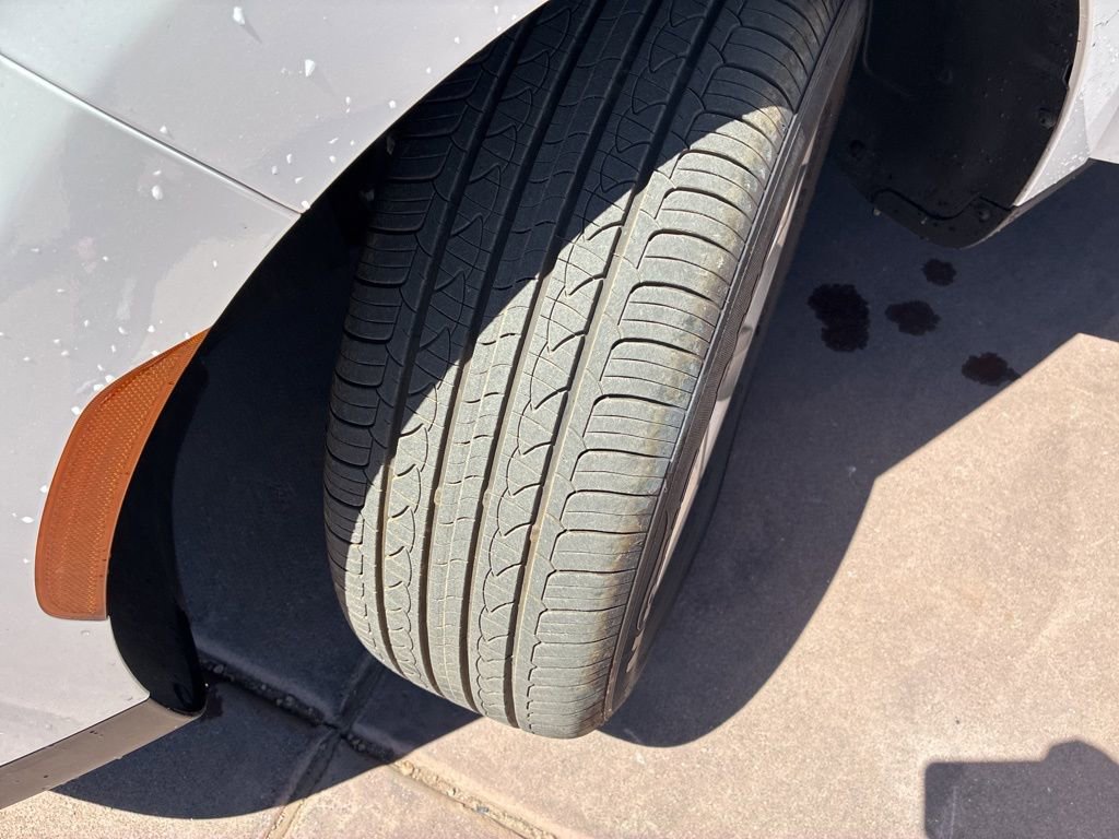 Used 2025 Kia Soul LX FWD image 35