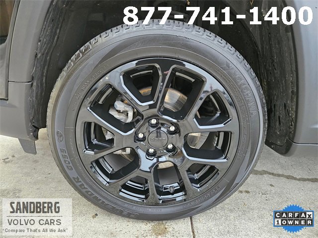 Used 2022 Jeep Compass Latitude image 9