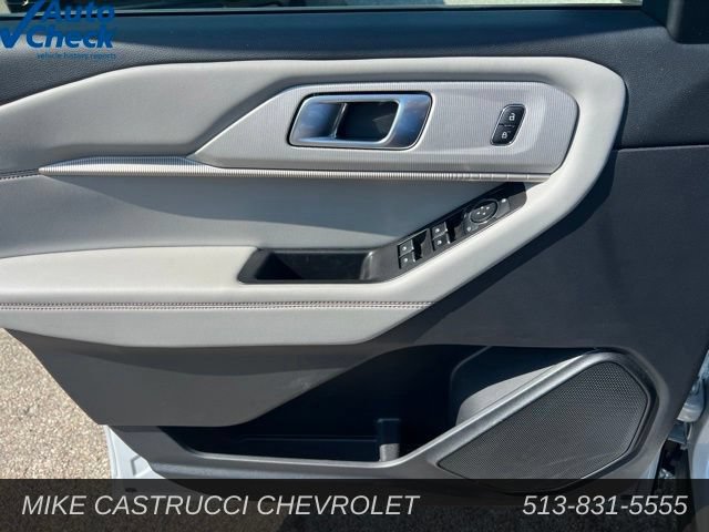 Used 2025 Ford Explorer Active w/ Active Comfort Package AWD/4WD image 10