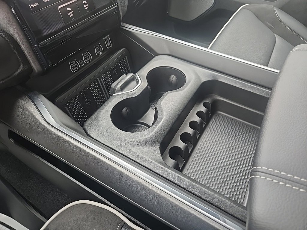 New 2026 RAM 1500 Laramie w/ Night Edition image 71