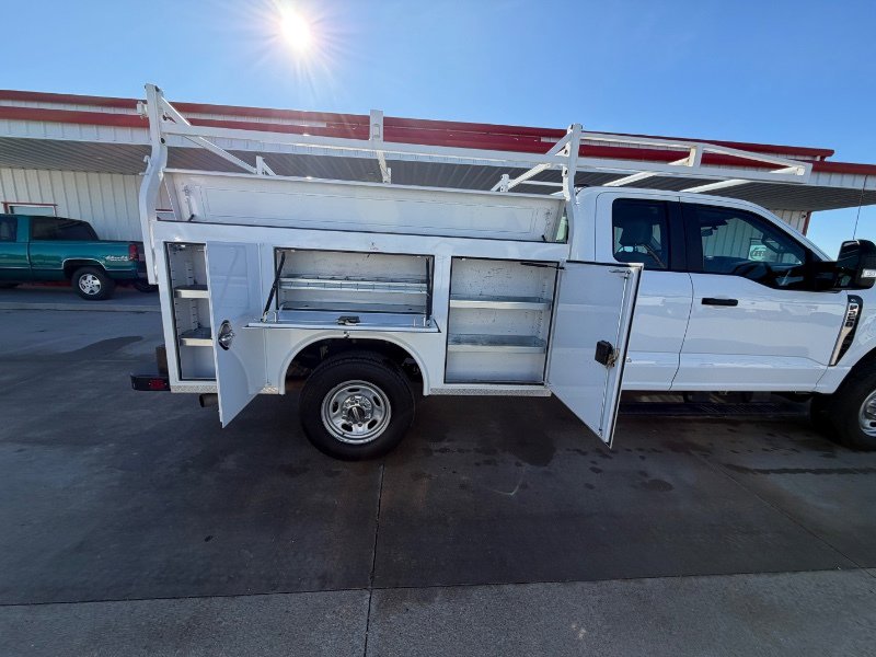 Used 2023 Ford F250 XL w/ XL Chrome Package image 14
