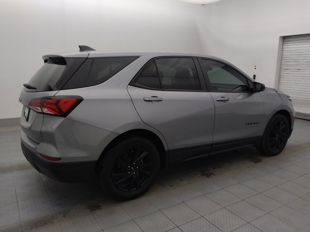 Used 2024 Chevrolet Equinox LS w/ LS Convenience Package image 10