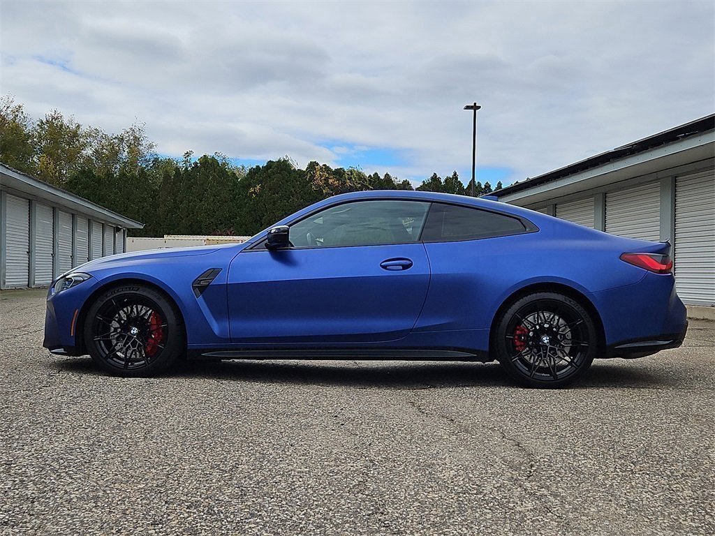 Used 2022 BMW M4 xDrive Competition w/ Executive Package image 2