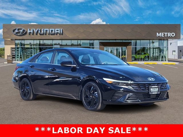 New 2026 Hyundai Elantra SEL Sport Premium