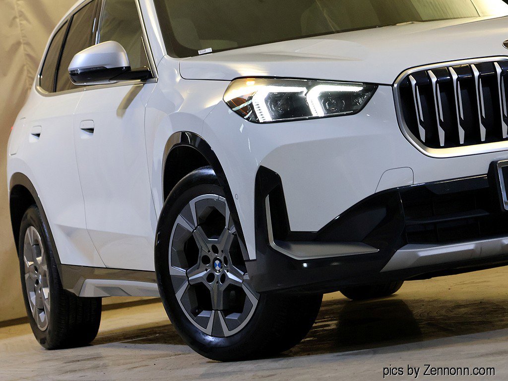 Certified 2023 BMW X1 xDrive28i w/ Premium Package image 4