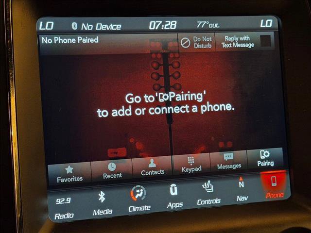 Used 2019 Dodge Durango R/T w/ Technology Group AWD/4WD image 6