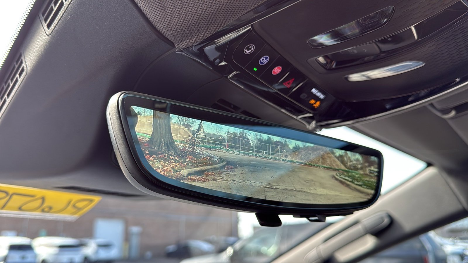 New 2026 Cadillac Optiq Luxury 1 image 24