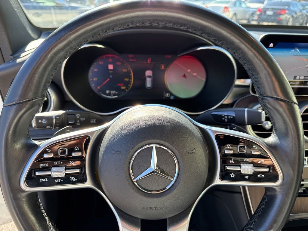 Used 2022 Mercedes-Benz GLC 300 4MATIC w/ Multimedia Package Lite image 30