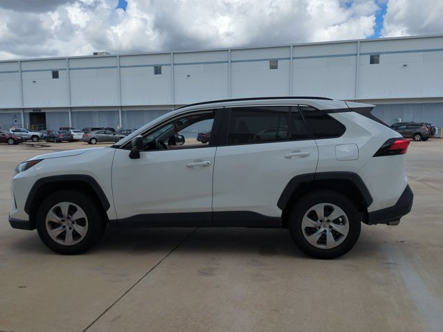 Used 2020 Toyota RAV4 LE FWD image 8