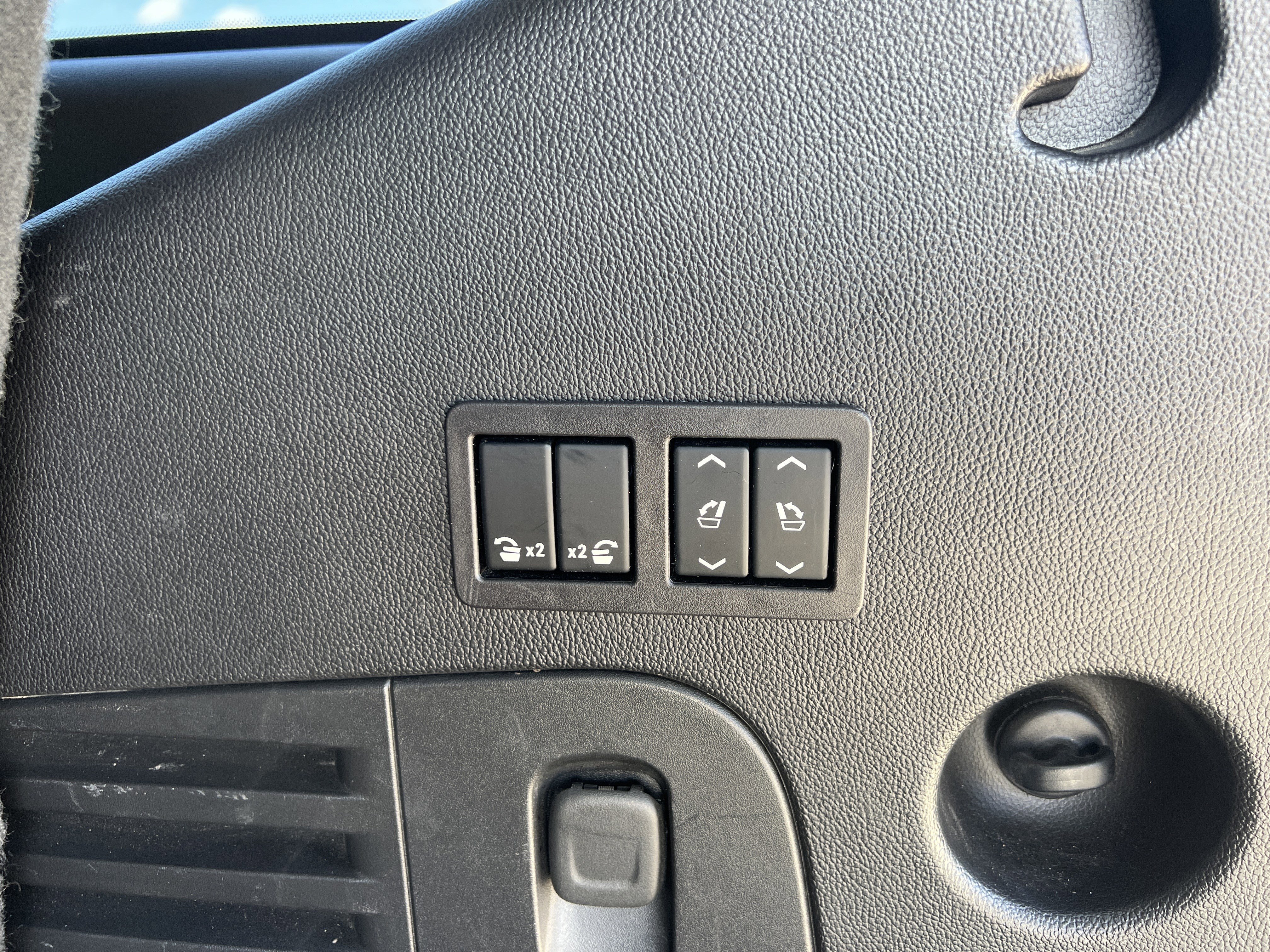 Used 2017 Chevrolet Tahoe LT w/ LT Signature Package image 35