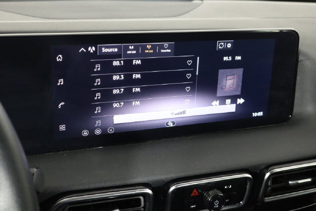 Used 2026 Nissan Sentra SV w/ Floor Mat Package FWD image 25