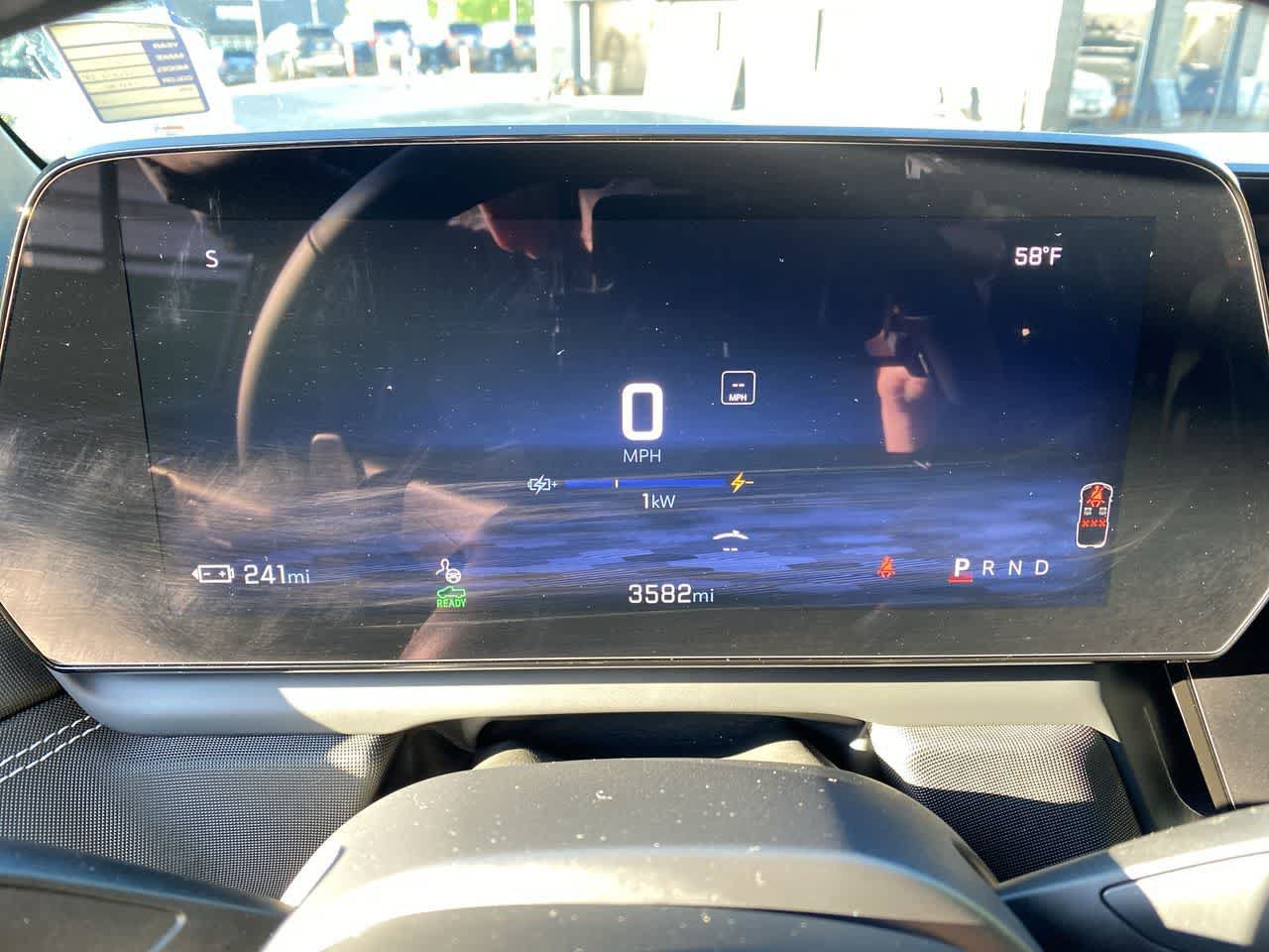 Used 2025 Chevrolet Silverado EV LT AWD/4WD image 26